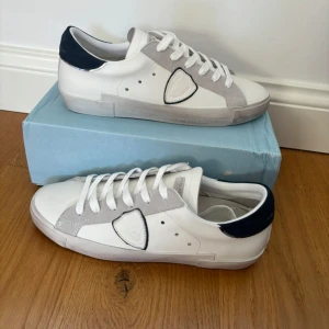 Philippe Model Sneakers - Philippe Model Sneakers | Storlek 45 