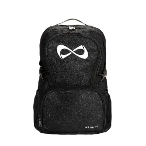 Svart glittrig ryggsäck från Nfinity - Cheer väska me glitter. Säljer den för ja har slutat på cheer. Den e i väldigt bra skick ❤️