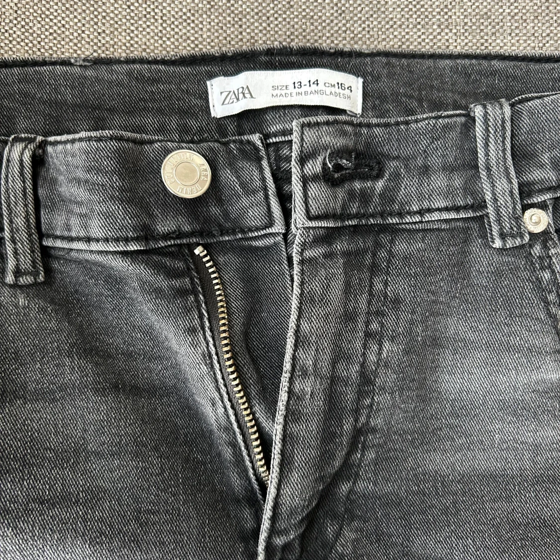 Mörkgrå bootcut jeans Zara - 4