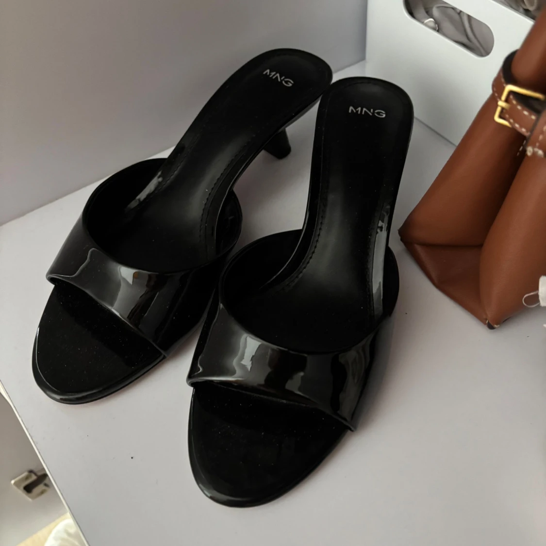 Svarta kitten heels Mango - 1