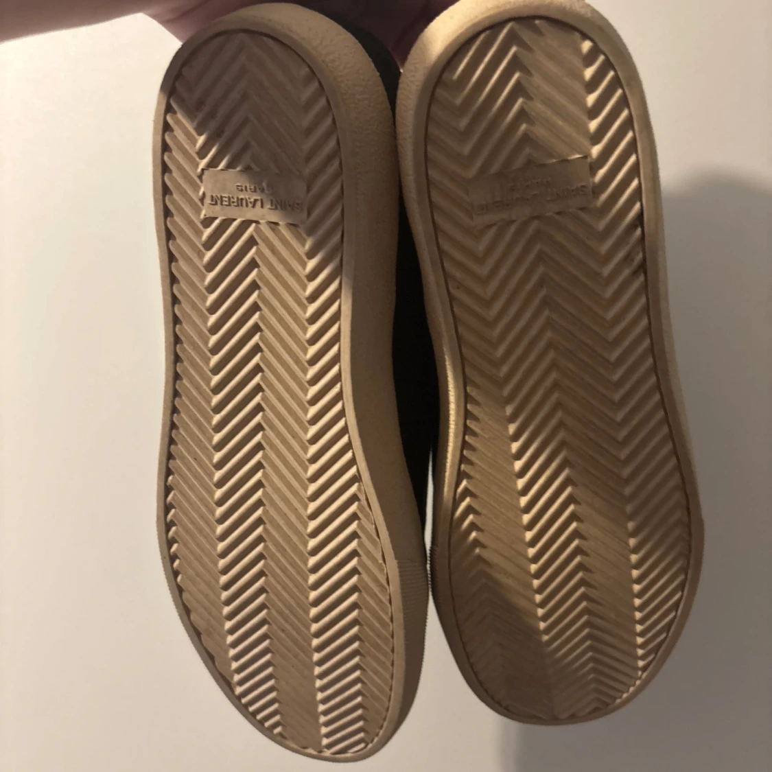 Saint Laurent Sneakers - 4