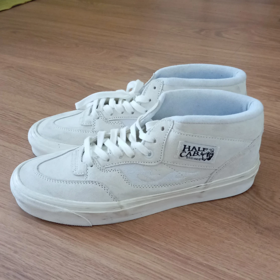 Vita Vans Half Cab sneakers mocka storlek 43 - 1