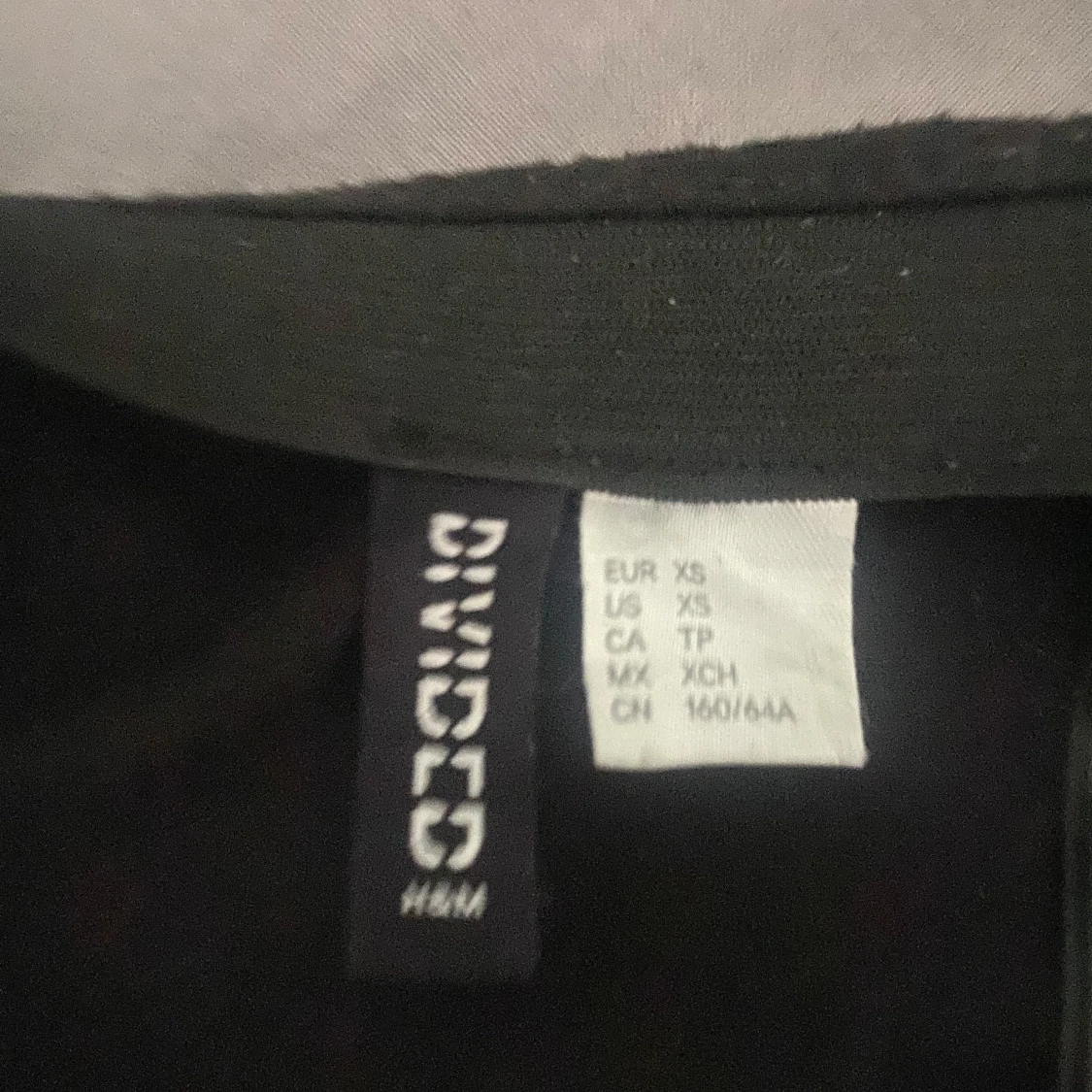 Svart långkjol med slits från H&M Divided - 2