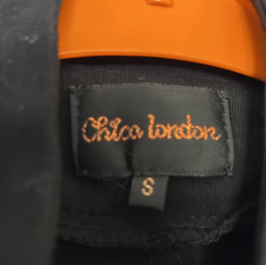 Svart rock från Chica London, S - 2