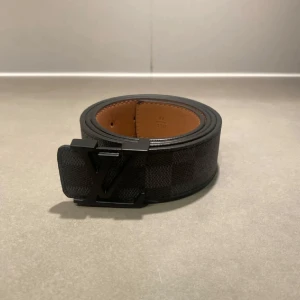Lv bälte - Säljer denna lv bälte, 105CM helt ny oanvänd