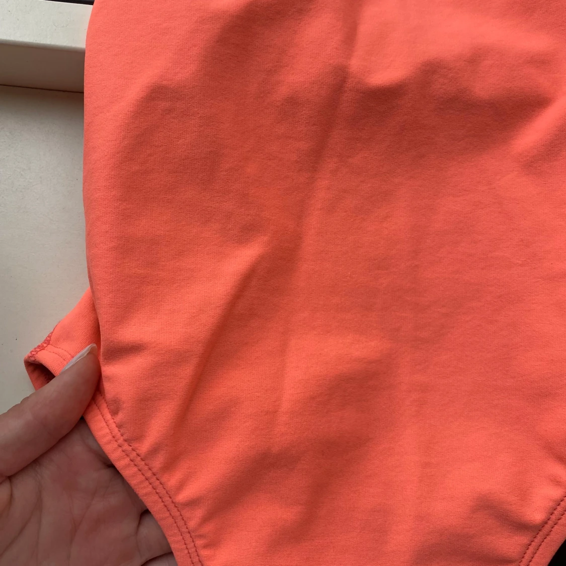 Korall färgad baddräkt från Jolyn 🪸  - 2