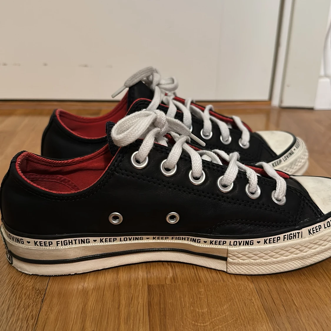 Converse sneakers med hjärtdetaljer - 1