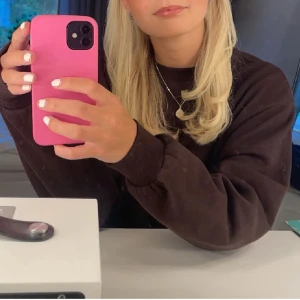Brun sweatshirt  - Brun sweatshirt från Gina tricot i strl S. Väldigt skön och i bra skick! 