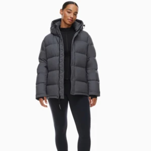 The superpuff jacka - Säljer nu min älskade vinterjacka från Aritzia, nypris ca 3000 kr! 