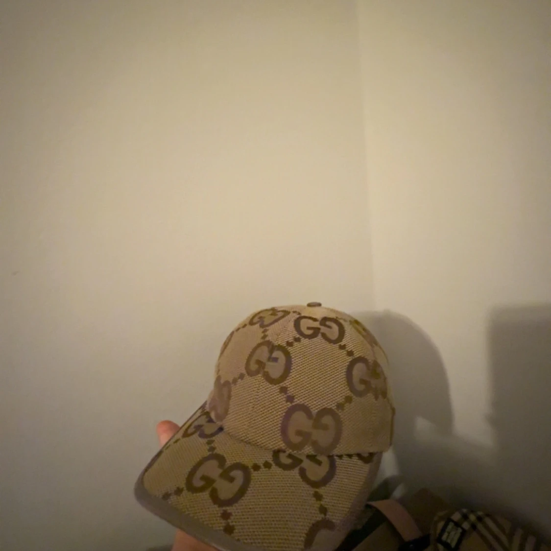 Beige keps med GG-mönster - 3