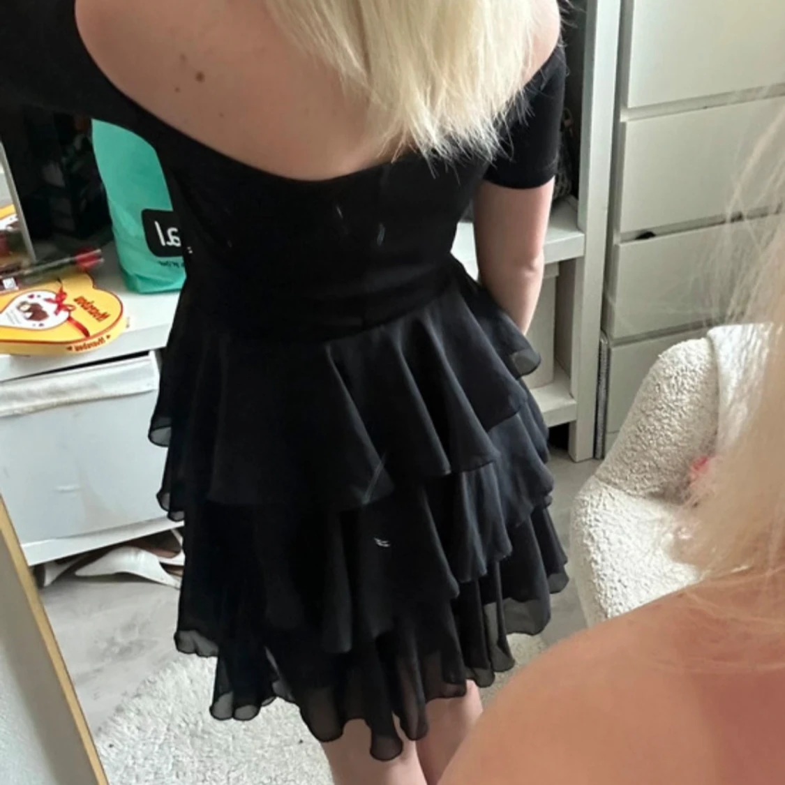 Svart klänning från Oneness - 1