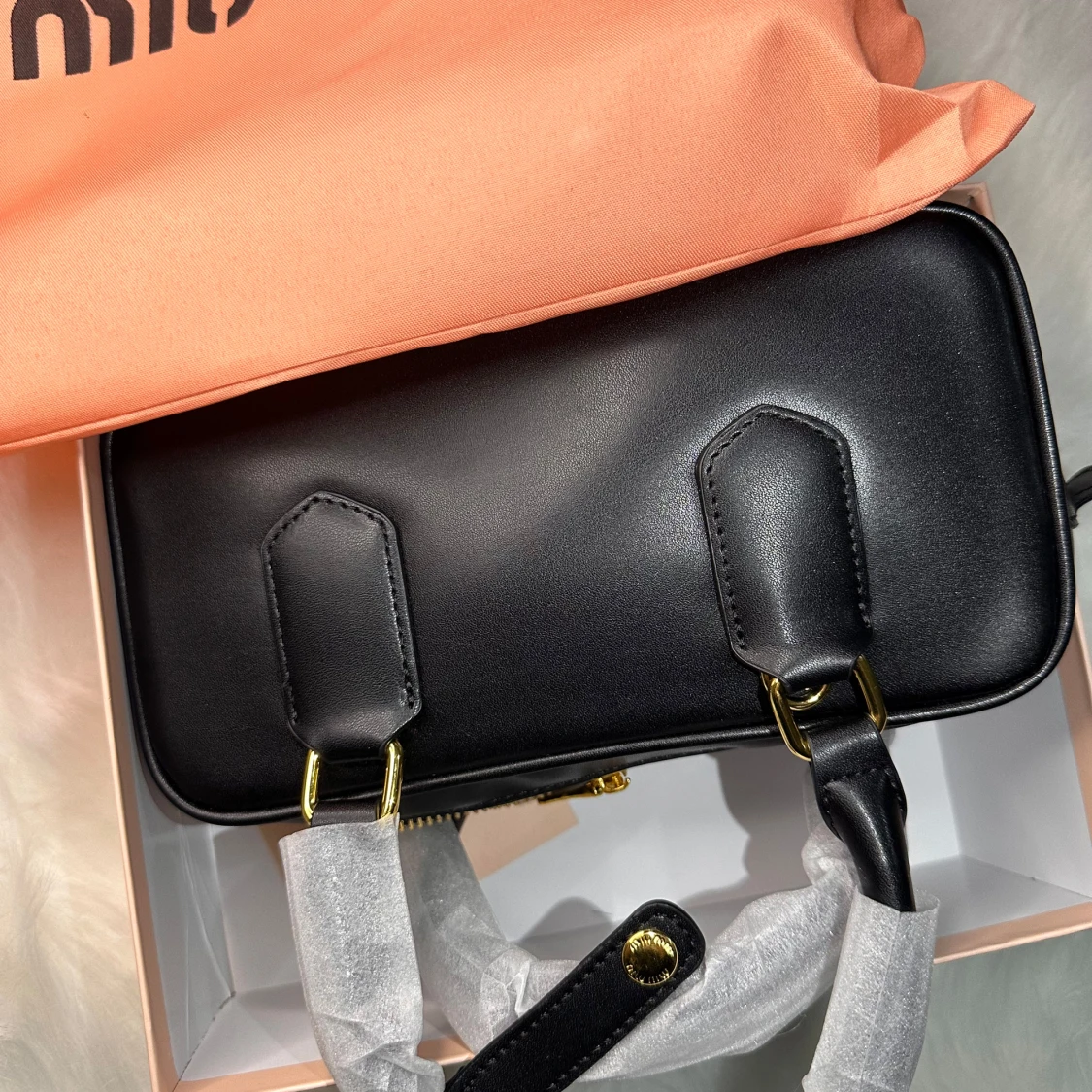 Svart handväska  - 3