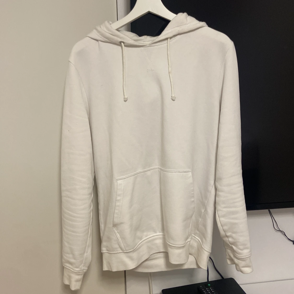 Vit hoodie från Pier One