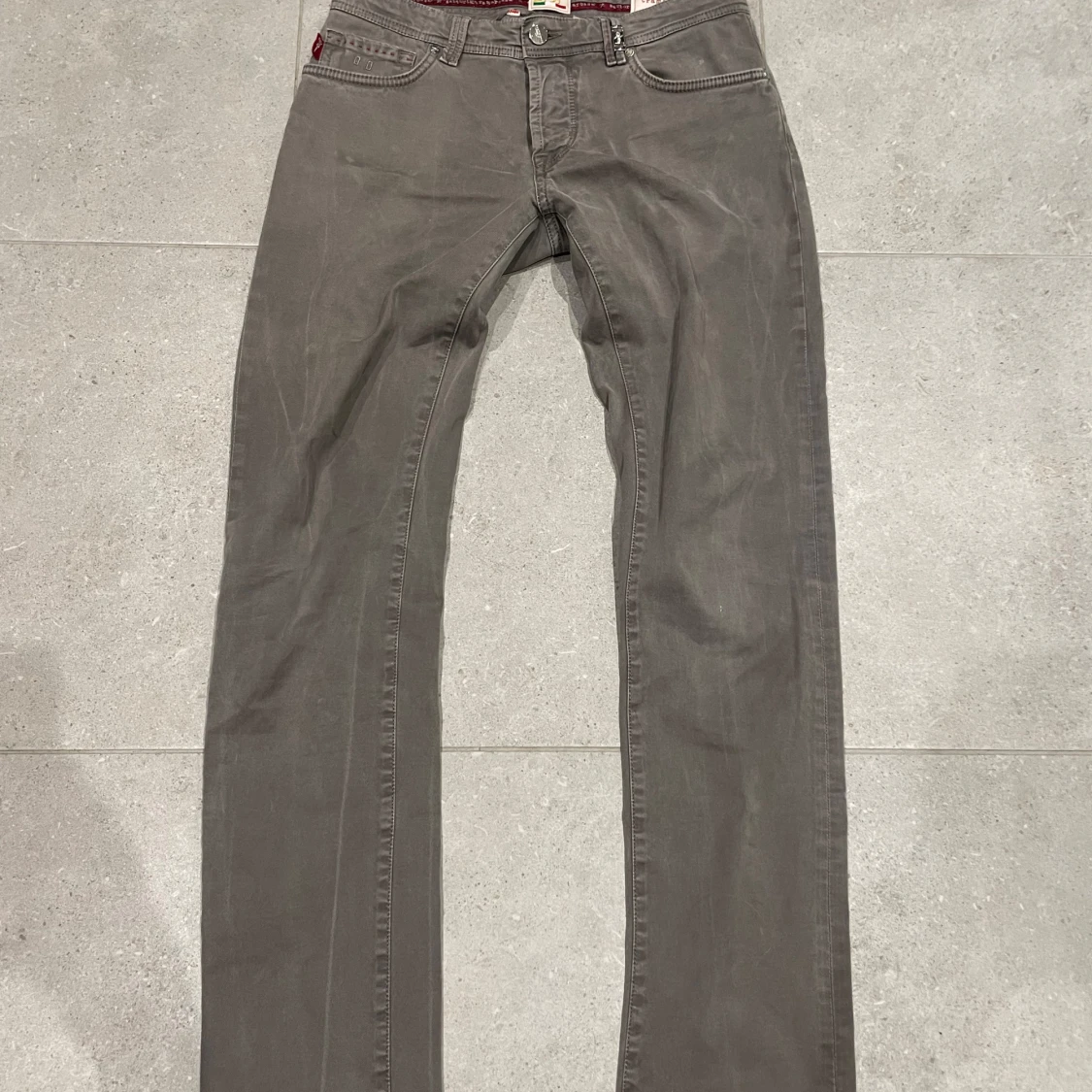 Grå byxor från Tramarossa - 1