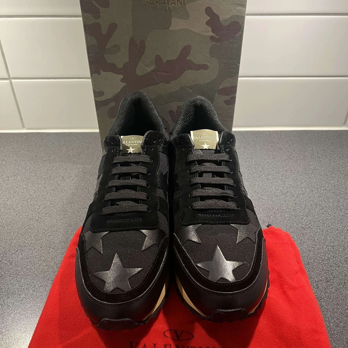 Valentino Rockrunner sneakers med stjärnmönster - 1