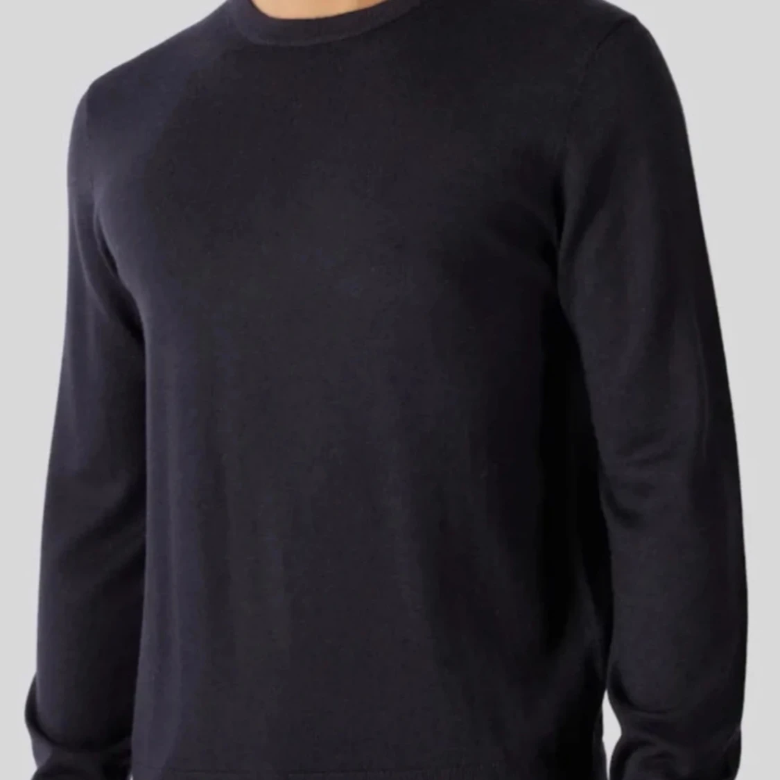 Mörkblå merinoullströja från These Glory Days - 1