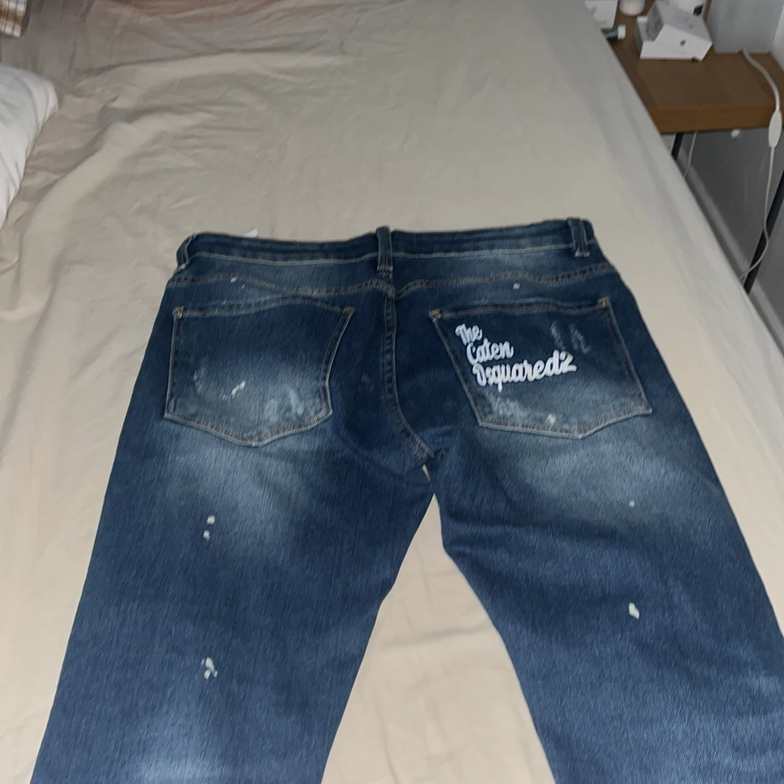 Blå Dsquared2 jeans med tryck och slitningar - 2