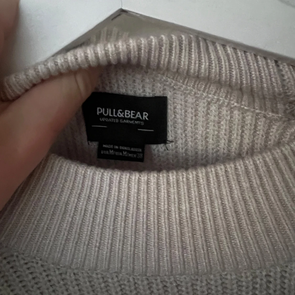 Beige stickad tröja från Pull&Bear - 2