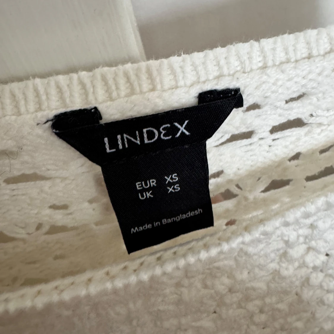 Vit stickad tröja från Lindex - 1