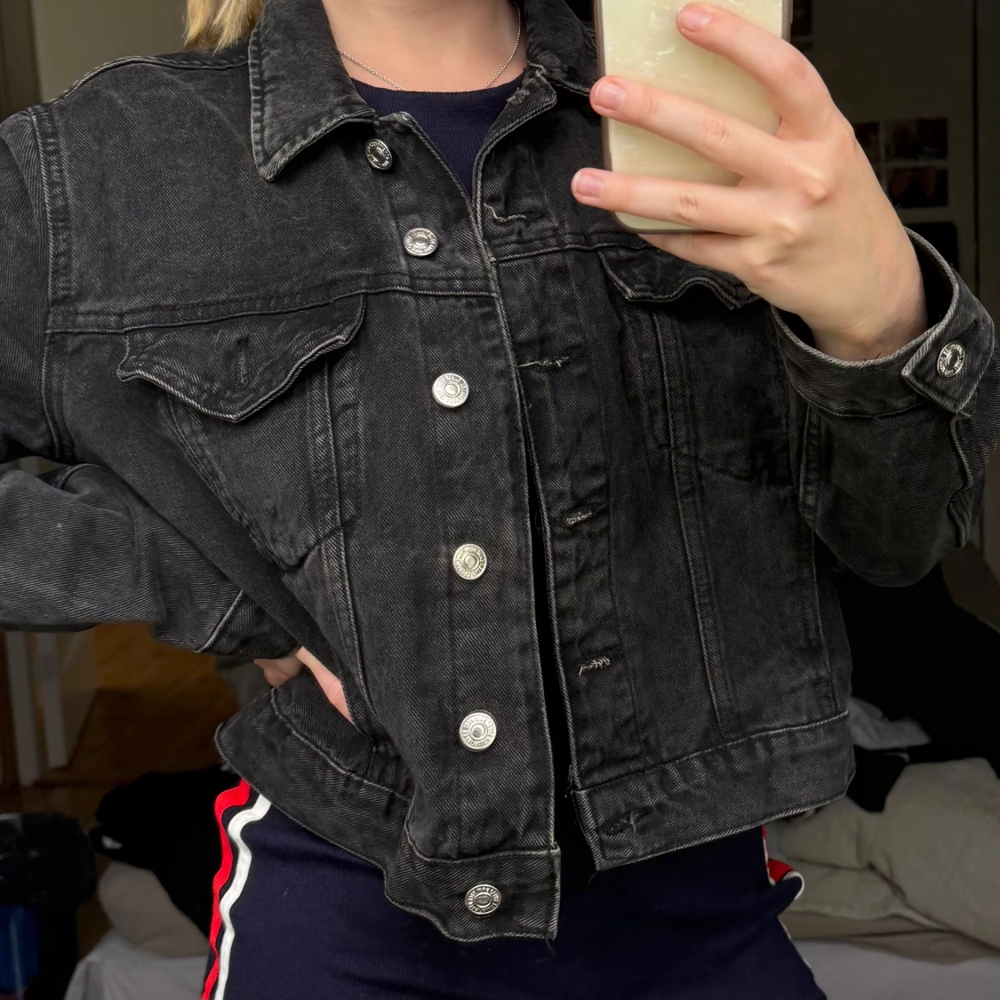 Svart jeansjacka från Mango - 2