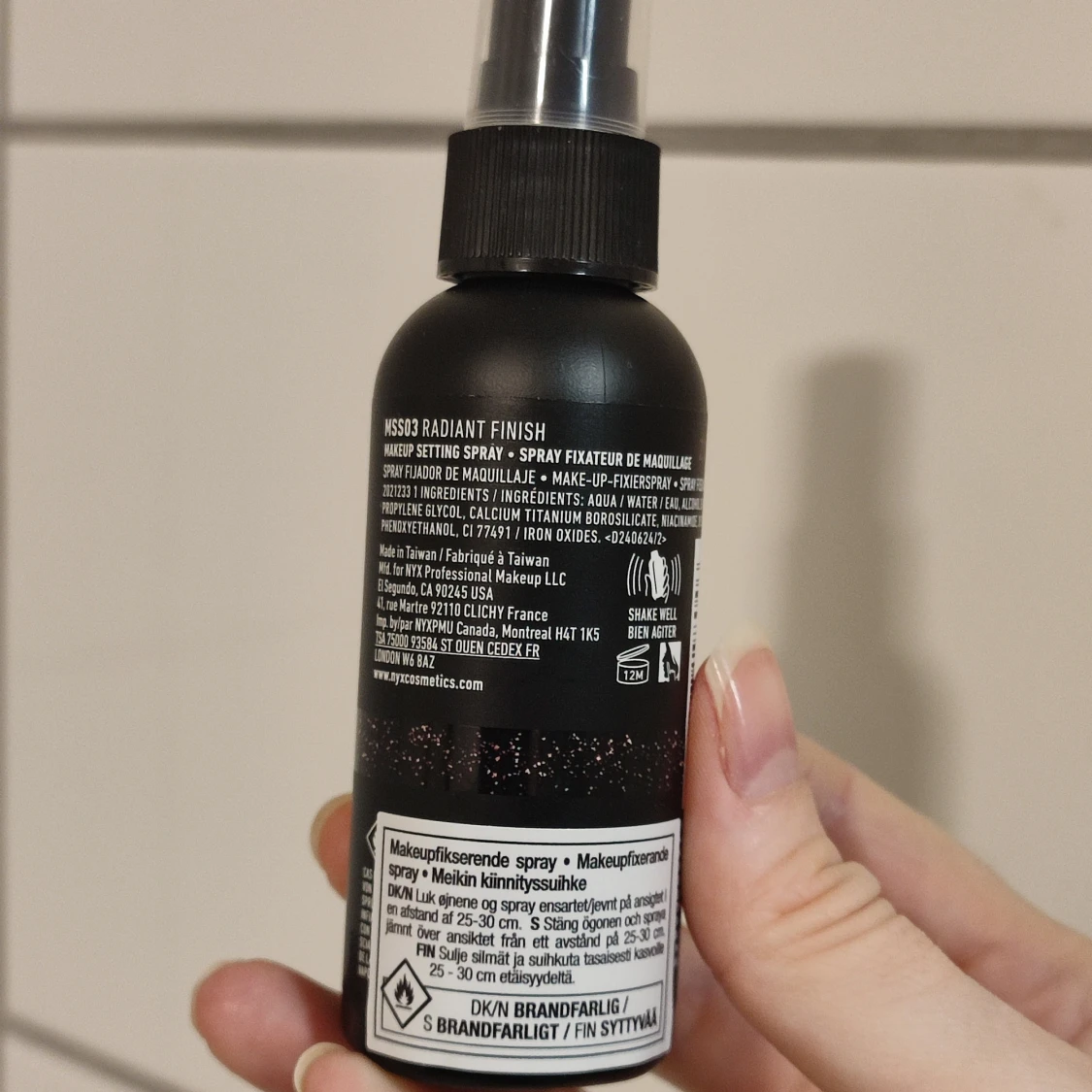 Nyx Radiant Finish Long Lasting Settingspray - 1