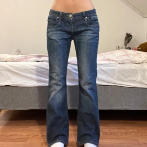 Ltb Jeans  - Midjemått 38cm, innerbenslängd: 76cm 💖