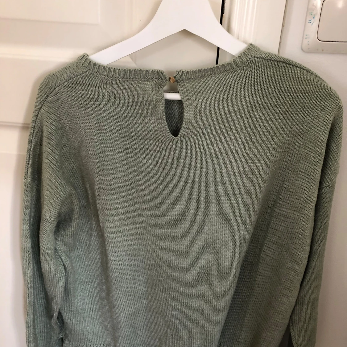 Grön stickad tröja från Sfera Basic - 1