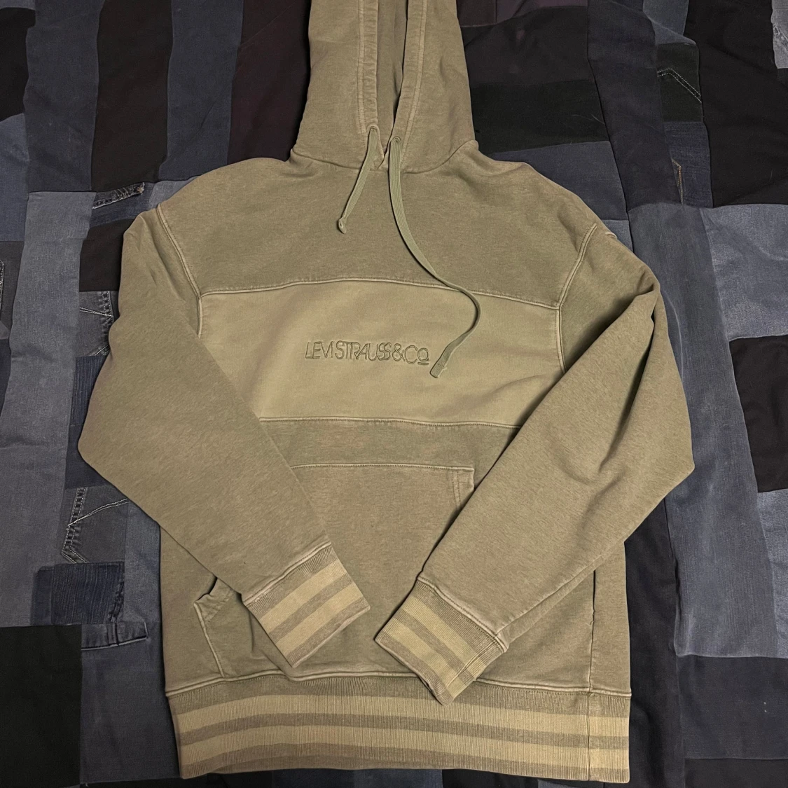 Grön hoodie från Levi's