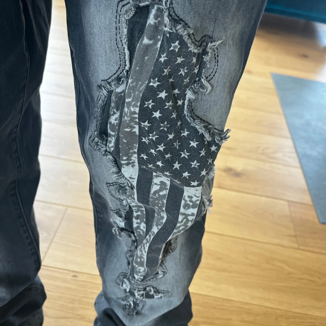 Svarta jeans med amerikansk flagga - 3
