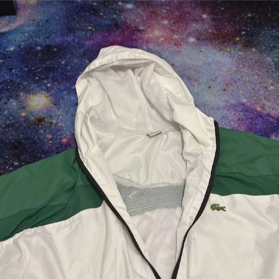 Vit och grön vindjacka från Lacoste - 2