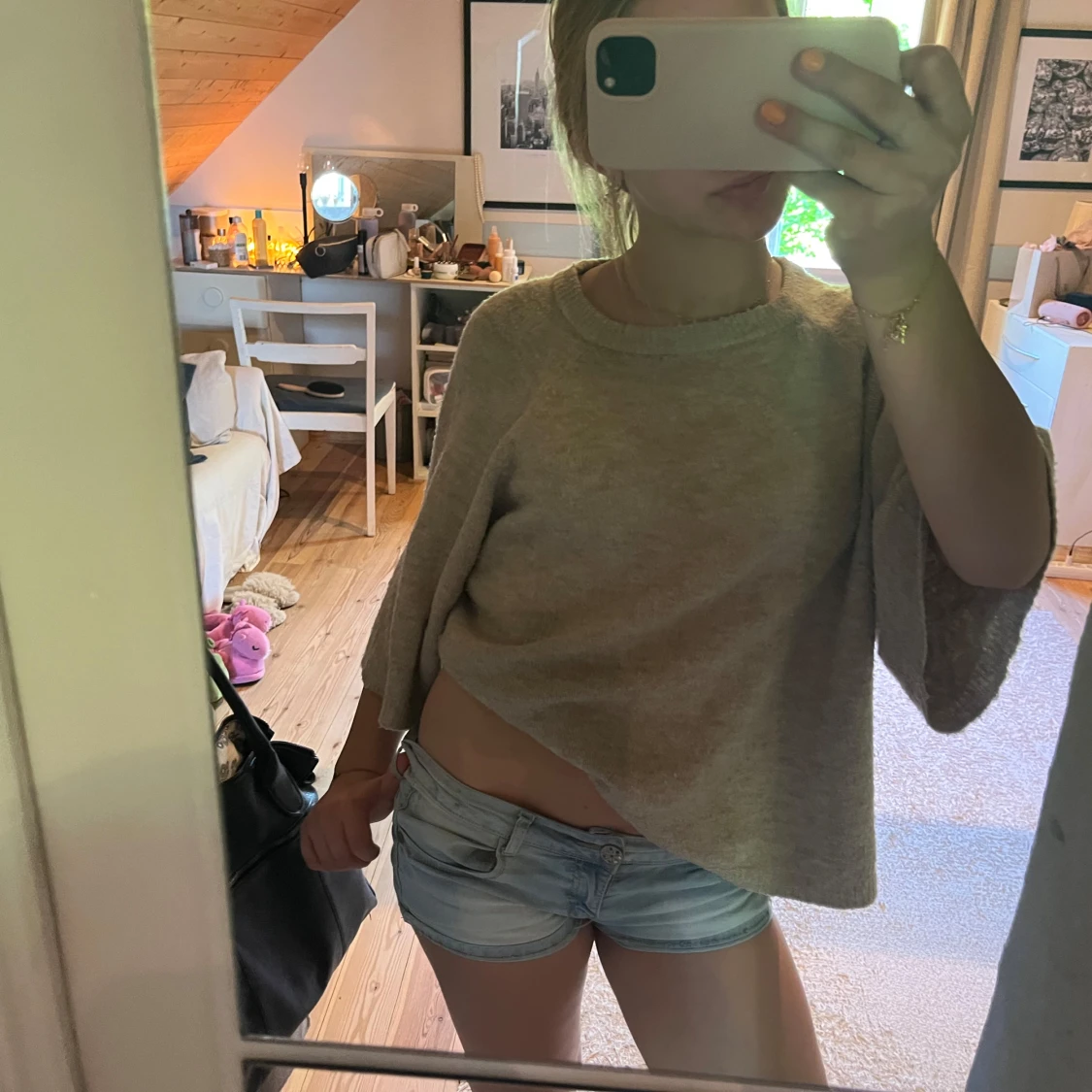 Beige oversized tröja