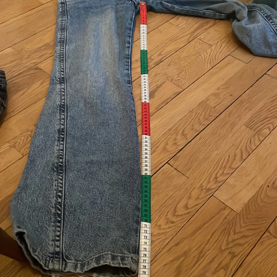 Levis bootcut jeans - 4