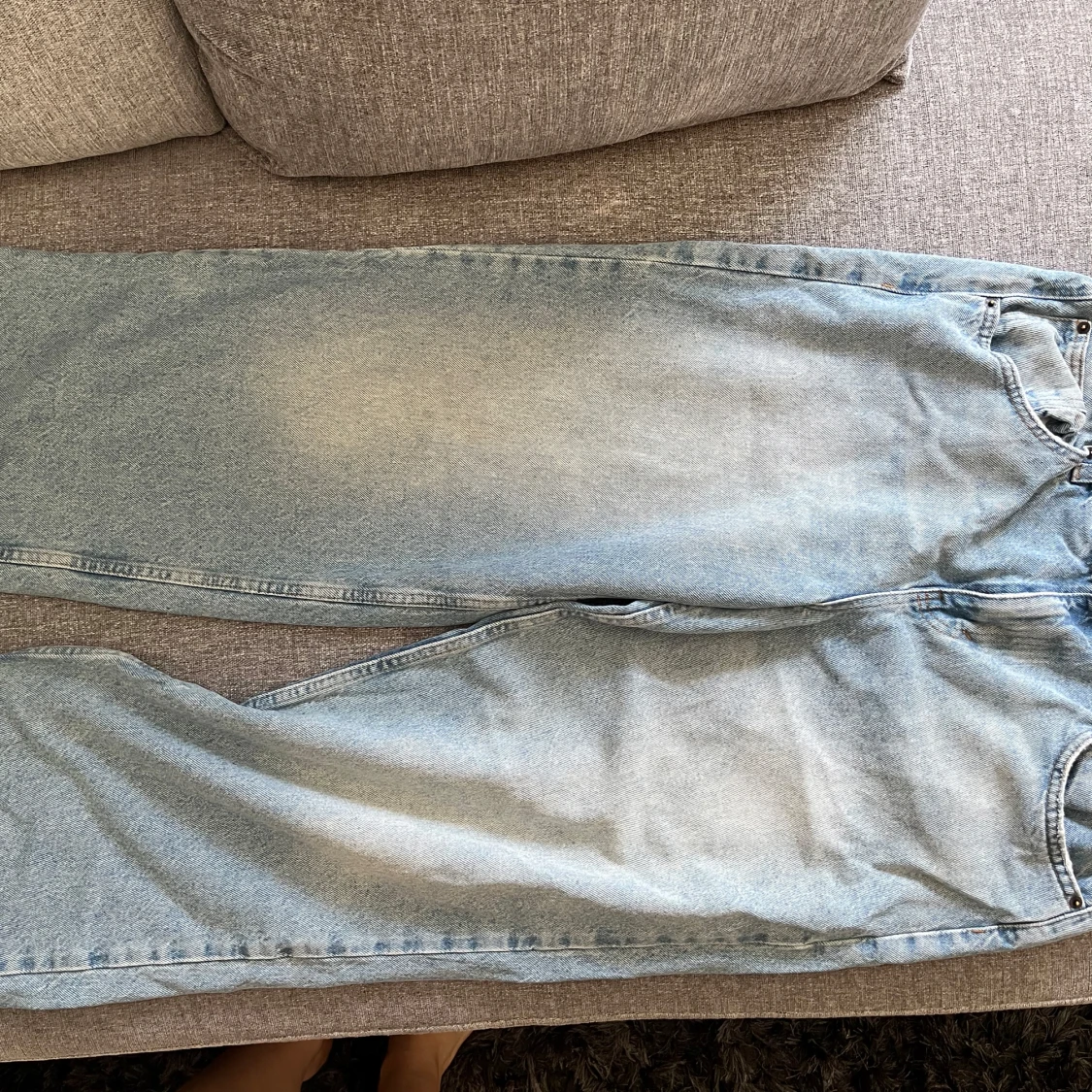 Baggy ljusblå jeans från BDG - 1