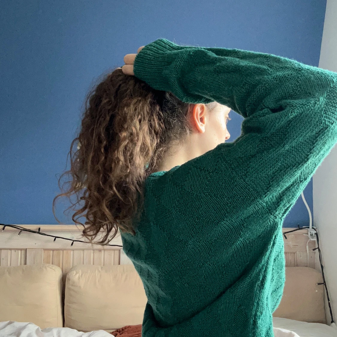 Grön stickad v-ringad tröja - 1