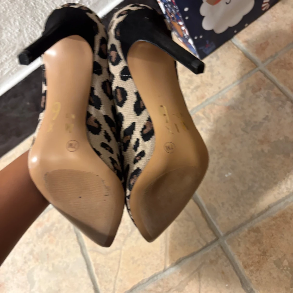 Leopardmönstrade klackar - 2