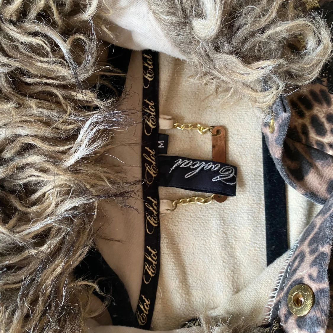 Leopardmönstrad croppad jacka - 2