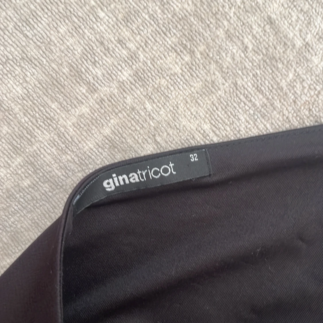 Svart halterneck topp Gina Tricot - 2