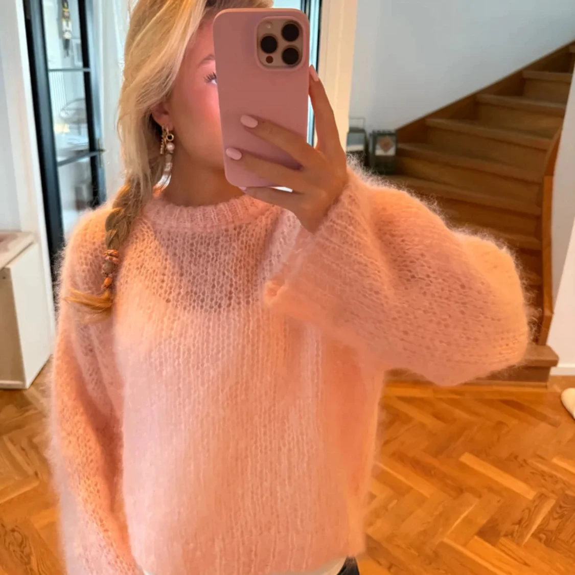 Ljusrosa stickad tröja - 1