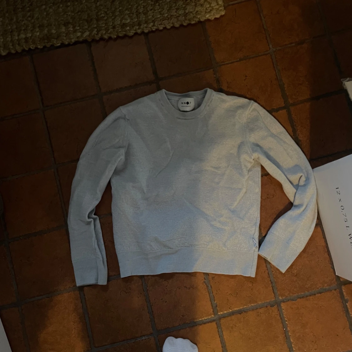 Ljusgrå sweatshirt från NN07 - 1