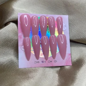Pink(S);Long Stiletto - S: 15 mm, 11,5 mm, 12 mm, 11 mm, 9 mm 