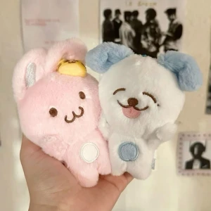 SÖKES - Hej! Söker Jeno och Jaemin plush keychain/dolls 🙏🏻 Någon som har något att sälja? 