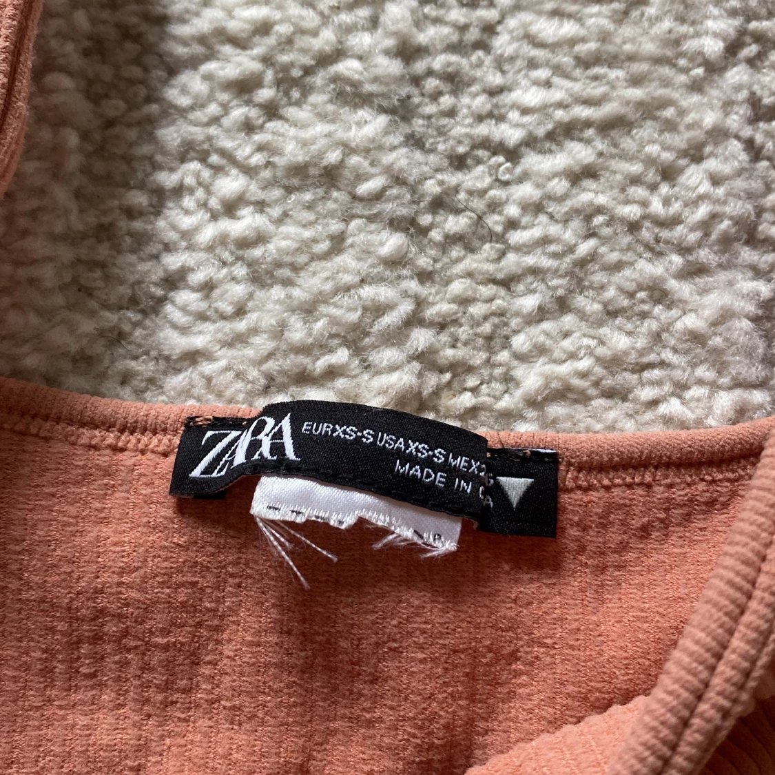 Rosa ribbad top och cykel byxer från Zara - 2