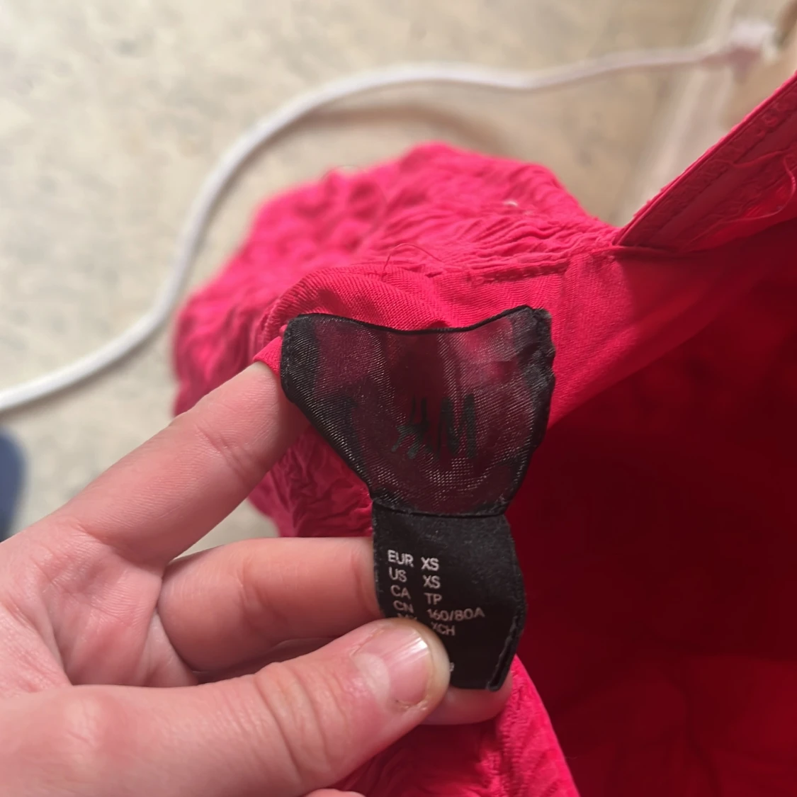 Röd kort klänning från H&M - 2