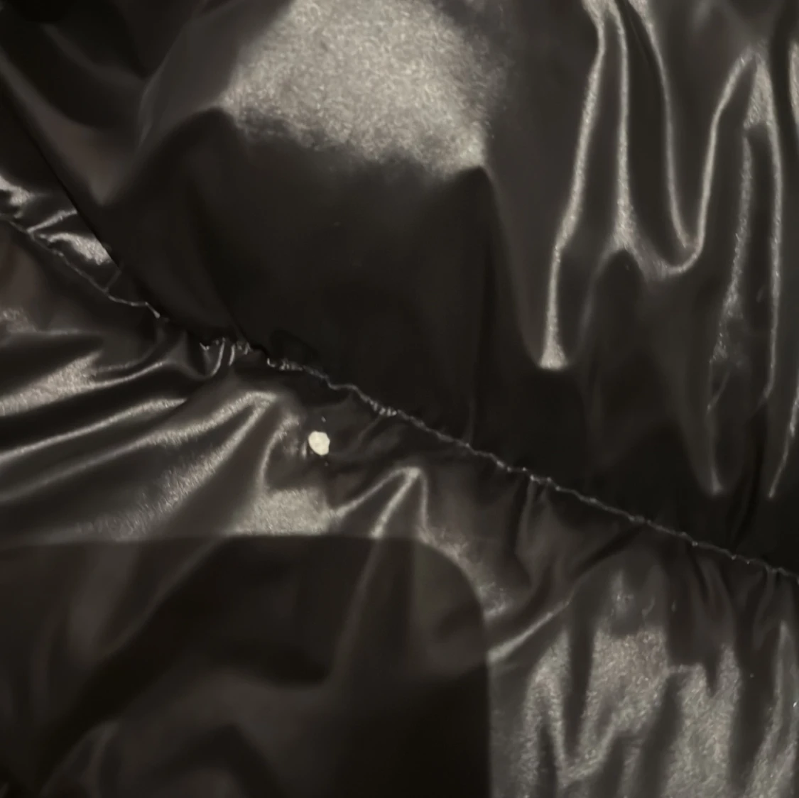 Svart dunjacka från Moncler - 4