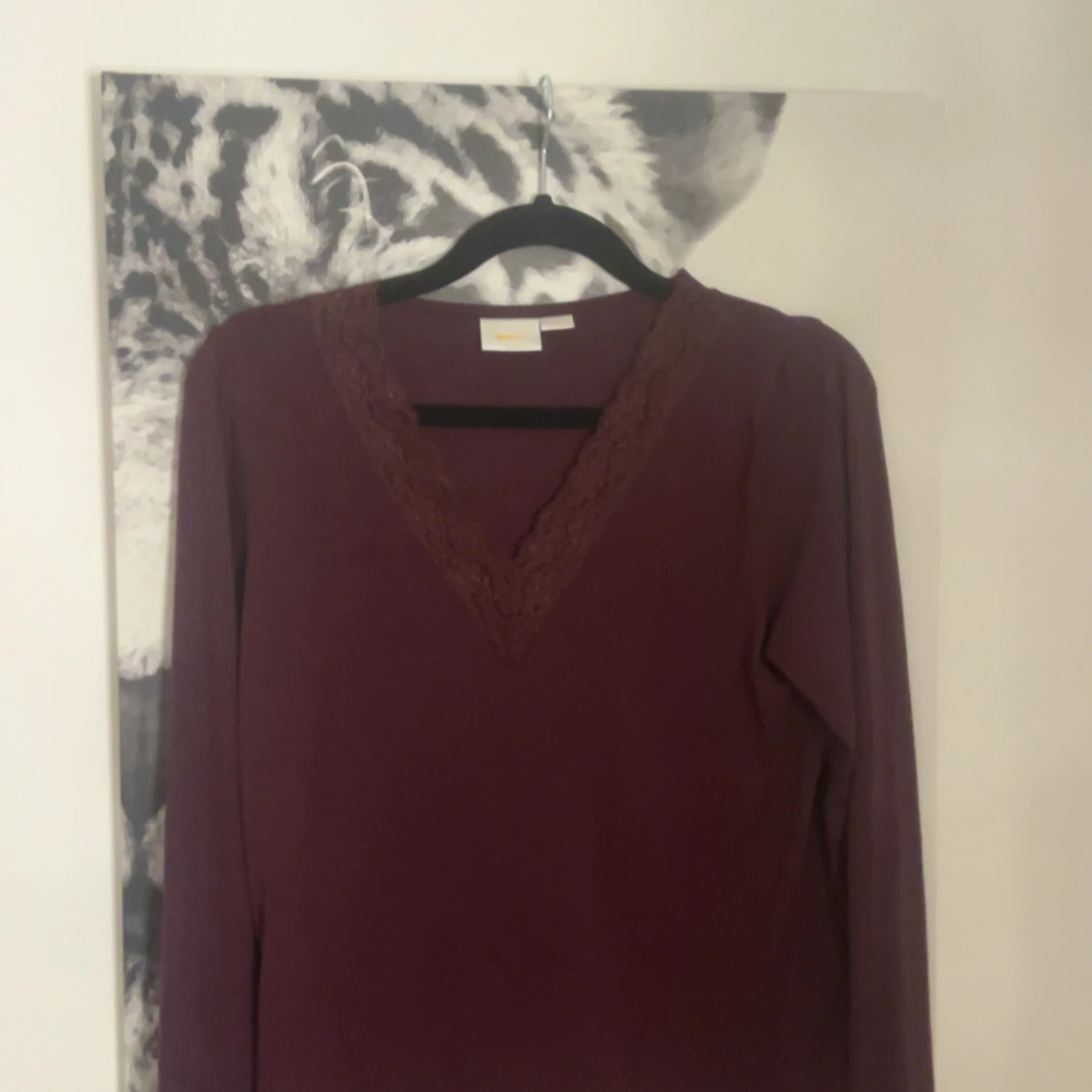 Vinröd Gina Young tröja