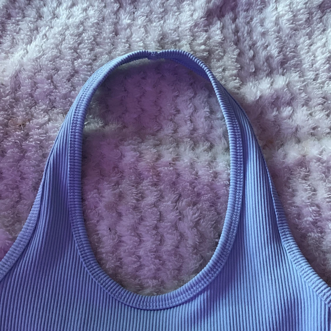 Ljusblå ribbad linnetopp från H&M - 1