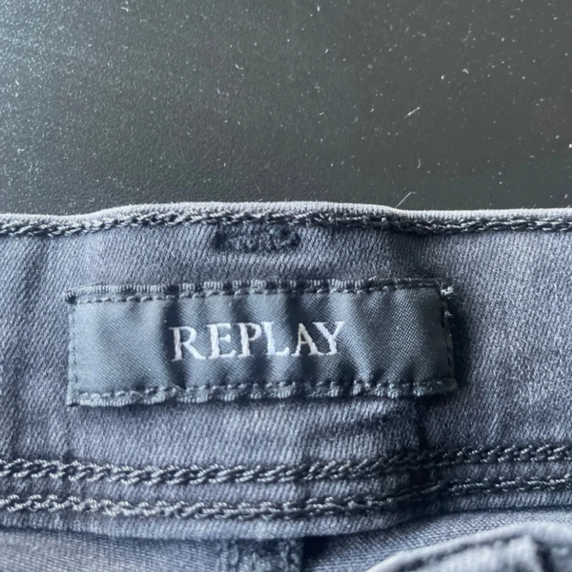 Svarta jeansbyxor från Replay - 3