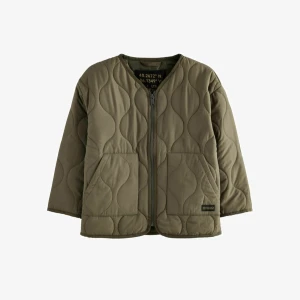 Grön jacka - Säljer denna jacka som är i storlek 170. Säljer då jag inte fått användning av den, så den är då oanvänd med lapp kvar.