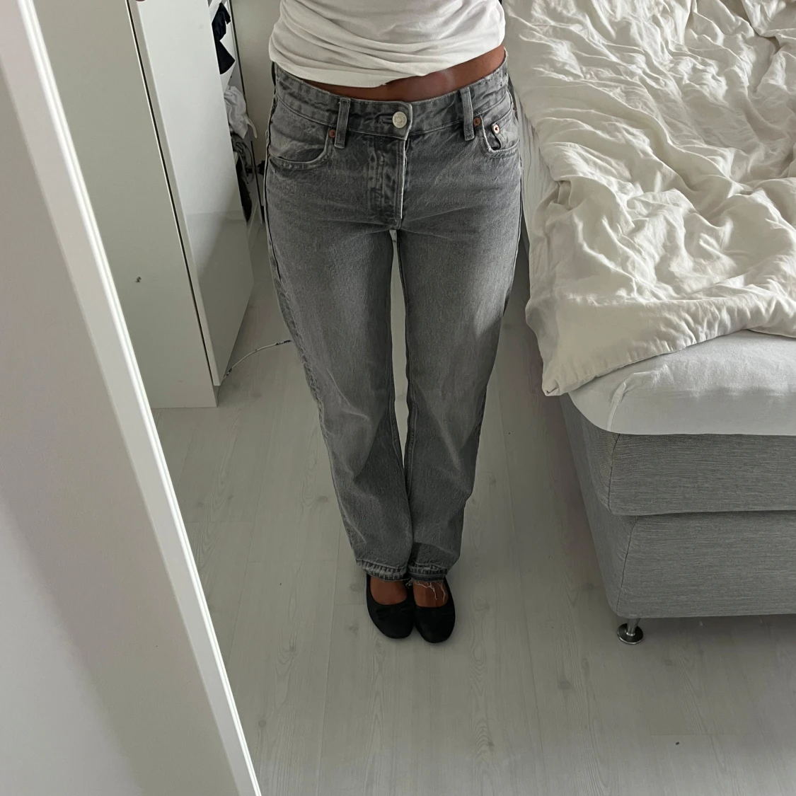 Grå jeans  - 1