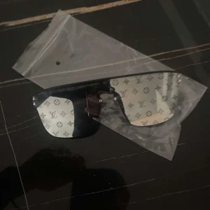 Lv glasögon  - Fick fom i present gilla it dom så mke